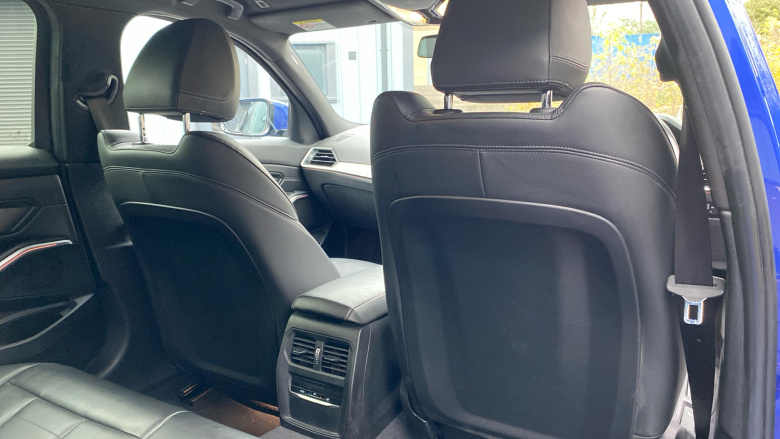 BMW 3 Series 320i M Sport 4dr Step Auto Petrol Saloon